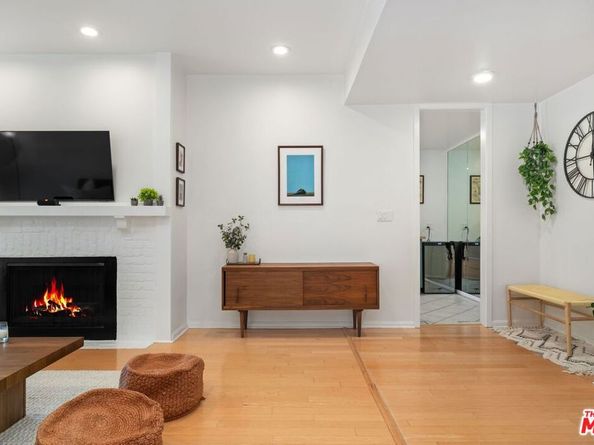 306 Bora Bora Way 206, Marina Del Rey CA 90292