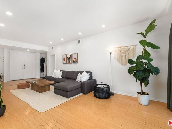 306 Bora Bora Way 206, Marina Del Rey CA 90292