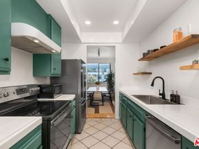 306 Bora Bora Way 206, Marina Del Rey CA 90292