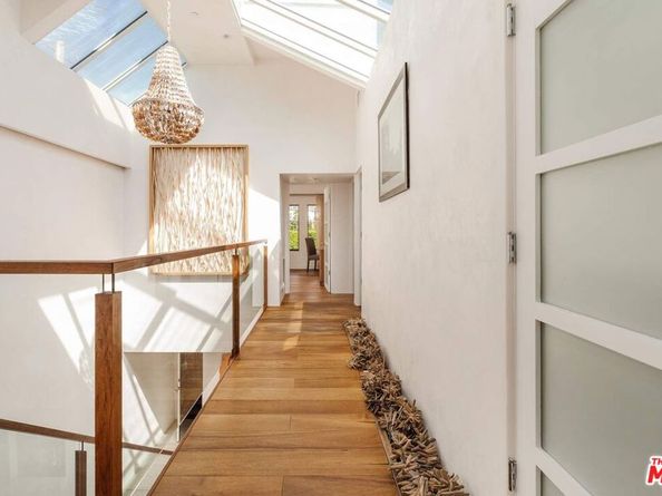 25124 Malibu Road, Malibu CA 90265