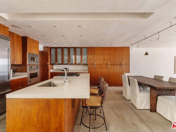 25124 Malibu Road, Malibu CA 90265