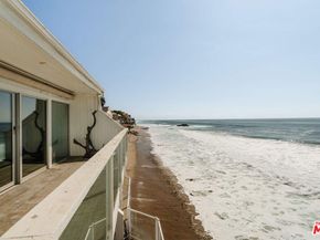25124 Malibu Road, Malibu CA 90265