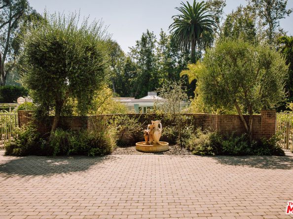 101 Bel Air Road, Los Angeles CA 90077