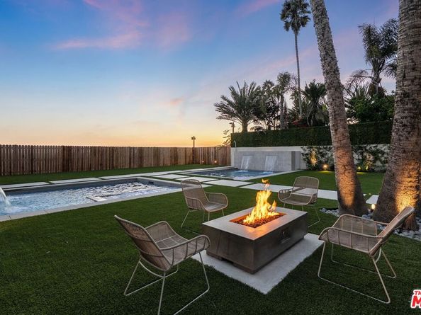 938 -940 Palisades Beach Road, Santa Monica CA 90403