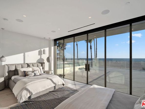 938 -940 Palisades Beach Road, Santa Monica CA 90403