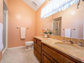 802 3rd Street B, Santa Monica CA 90403