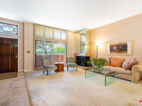 802 3rd Street B, Santa Monica CA 90403