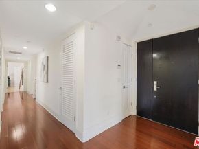 147 N Berendo Street 202, Los Angeles CA 90004