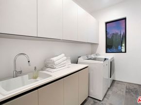 4527 Simpson Avenue, Studio City CA 91607