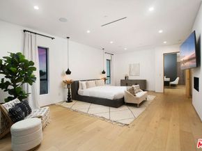 4527 Simpson Avenue, Studio City CA 91607