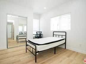 1286 W 35th Place, Los Angeles CA 90007