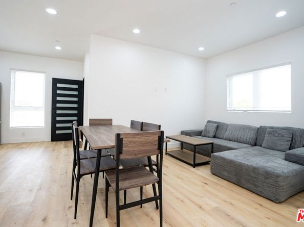 1286 W 35th Place, Los Angeles CA 90007