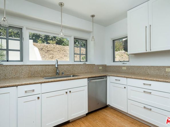 3110 Berkeley Circle, Los Angeles CA 90026