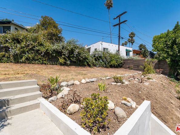 3110 Berkeley Circle, Los Angeles CA 90026