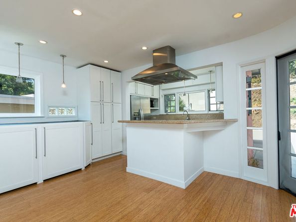 3110 Berkeley Circle, Los Angeles CA 90026