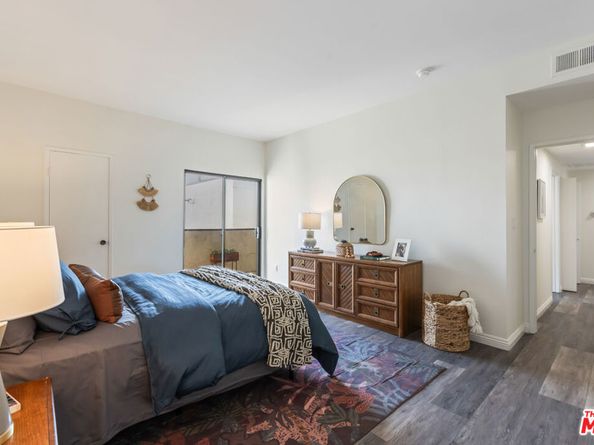 234 N Kenwood Street 208, Glendale CA 91206