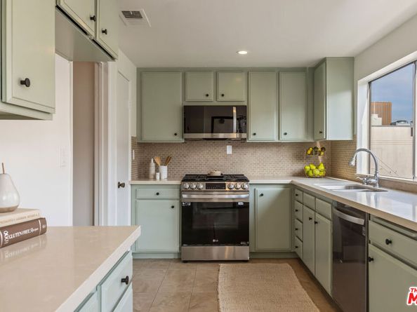 234 N Kenwood Street 208, Glendale CA 91206