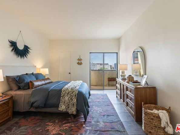 234 N Kenwood Street 208, Glendale CA 91206