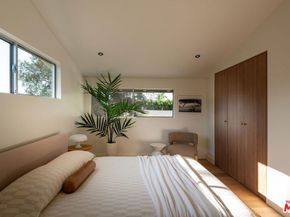 12030 Pacoima Court, Studio City CA 91604