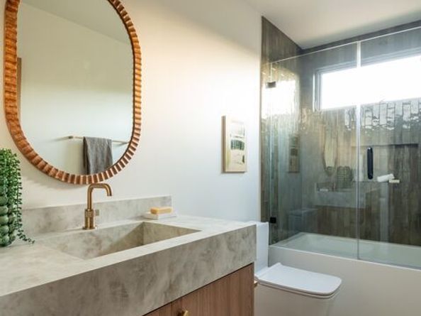 12030 Pacoima Court, Studio City CA 91604