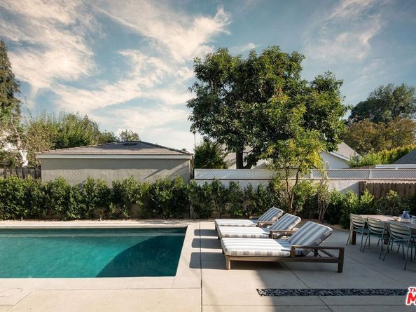 12030 Pacoima Court, Studio City CA 91604