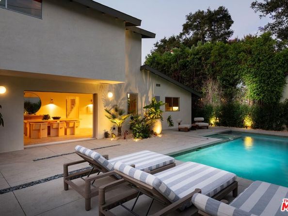 12030 Pacoima Court, Studio City CA 91604