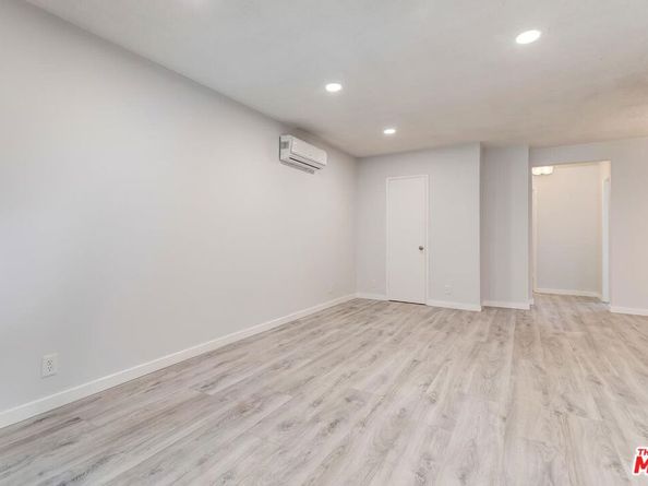 1035 N Sierra Bonita Avenue, West Hollywood CA 90046