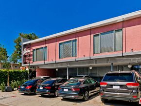 1035 N Sierra Bonita Avenue, West Hollywood CA 90046