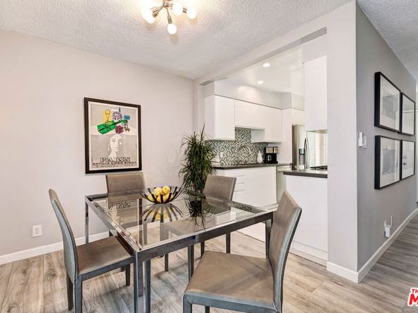 1035 N Sierra Bonita Avenue, West Hollywood CA 90046