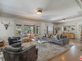 676 S Bronson Avenue, Los Angeles CA 90005