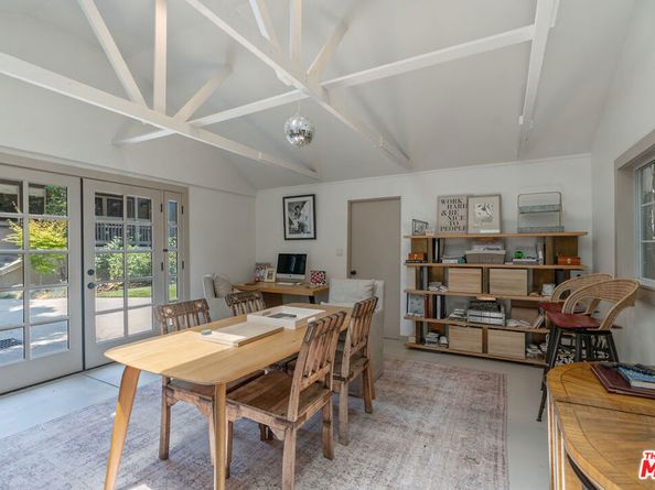 676 S Bronson Avenue, Los Angeles CA 90005