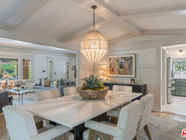 676 S Bronson Avenue, Los Angeles CA 90005