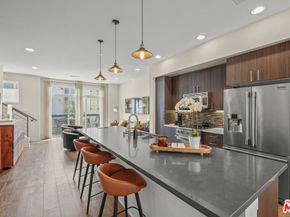 2753 Waverly Drive 1003, Los Angeles CA 90039