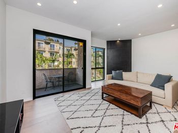 2307 Fox Hills Drive