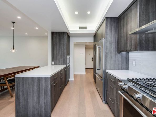 2307 Fox Hills Drive 203, Los Angeles CA 90064