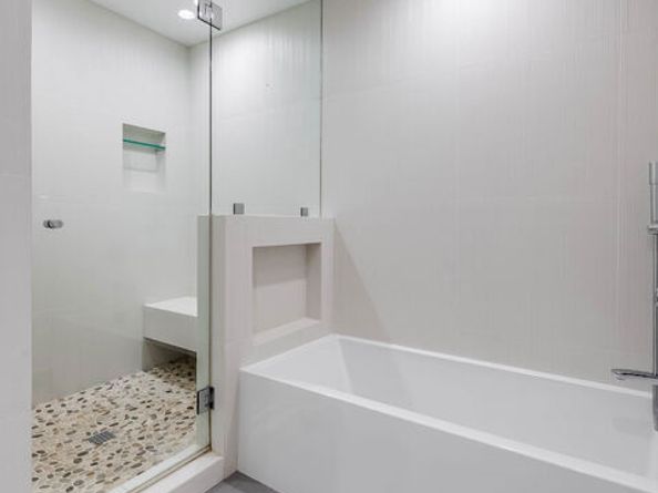 2307 Fox Hills Drive 203, Los Angeles CA 90064