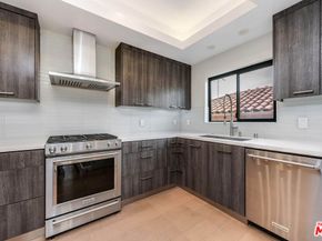 2307 Fox Hills Drive 203, Los Angeles CA 90064