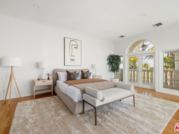 4509 Dundee Drive, Los Angeles CA 90027