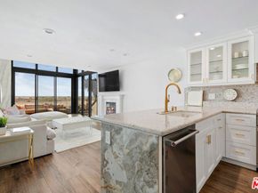 6 Voyage Street 101, Marina Del Rey CA 90292