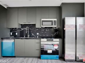 264 S Union Avenue, Los Angeles CA 90026