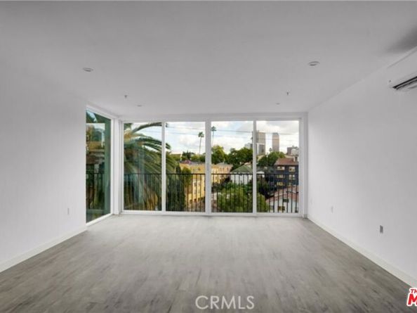 264 S Union Avenue, Los Angeles CA 90026