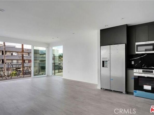 264 S Union Avenue, Los Angeles CA 90026