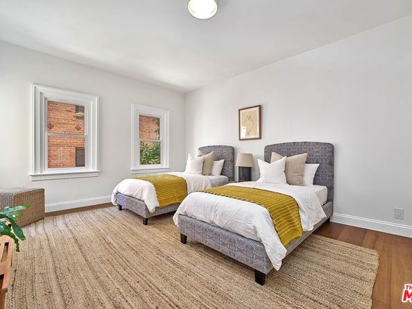 326 S Kingsley Drive, Los Angeles CA 90020