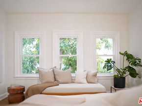 326 S Kingsley Drive, Los Angeles CA 90020