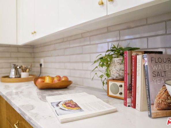 326 S Kingsley Drive, Los Angeles CA 90020