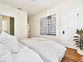 326 S Kingsley Drive, Los Angeles CA 90020