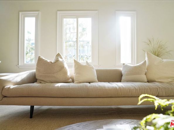 326 S Kingsley Drive, Los Angeles CA 90020