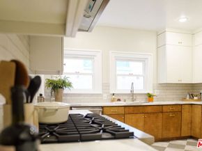 326 S Kingsley Drive, Los Angeles CA 90020