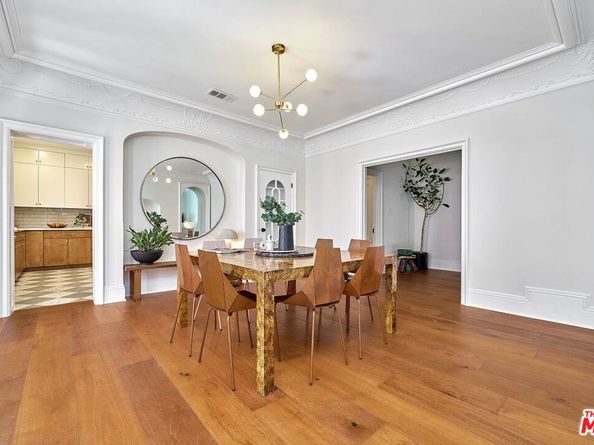 326 S Kingsley Drive, Los Angeles CA 90020