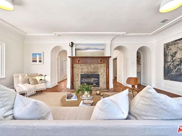326 S Kingsley Drive, Los Angeles CA 90020